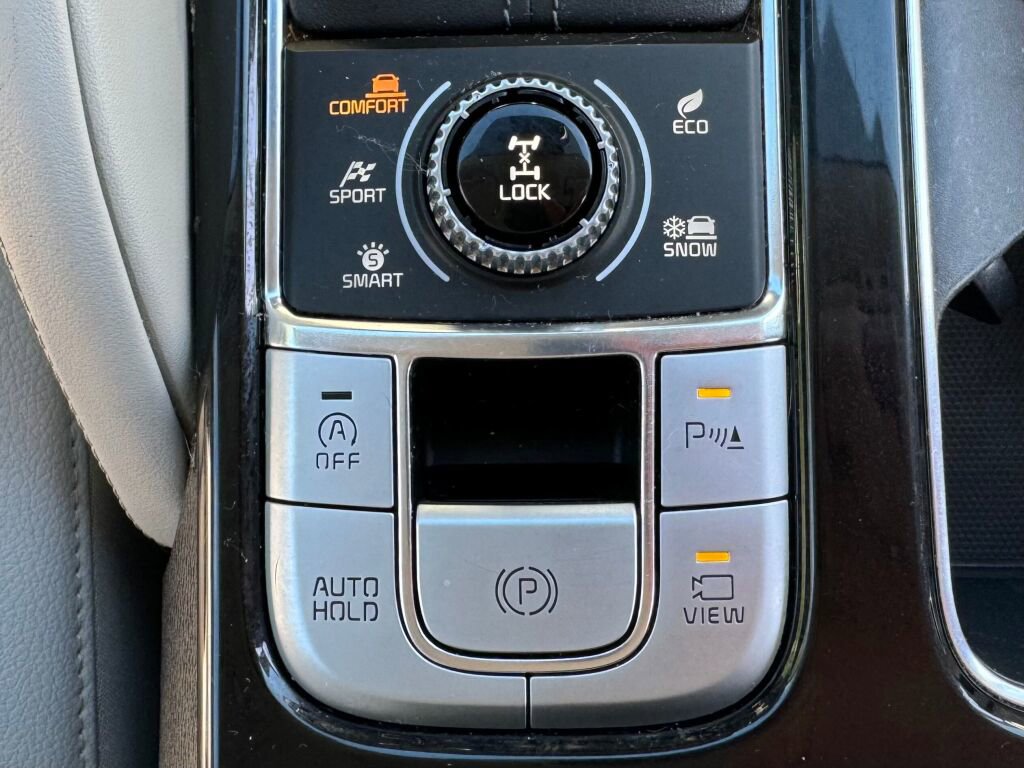 Used 2022 Kia Telluride SX w/ Nightfall Edition Package image 35