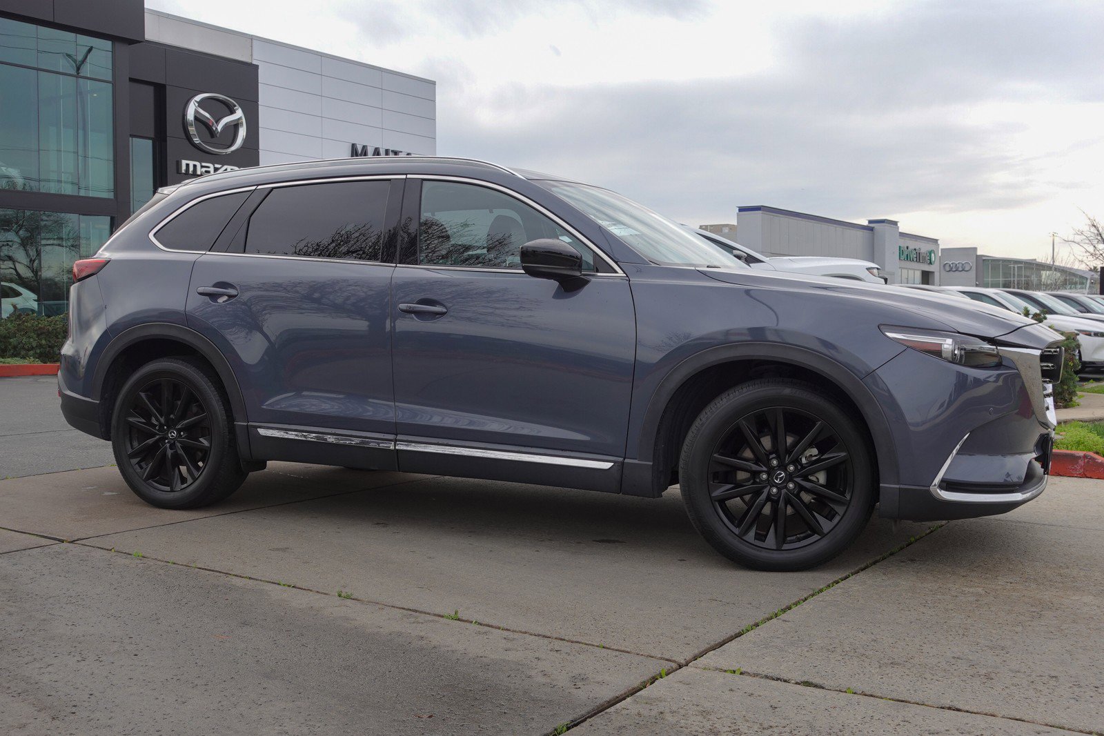 Certified 2023 MAZDA CX-9 Carbon Edition image 4