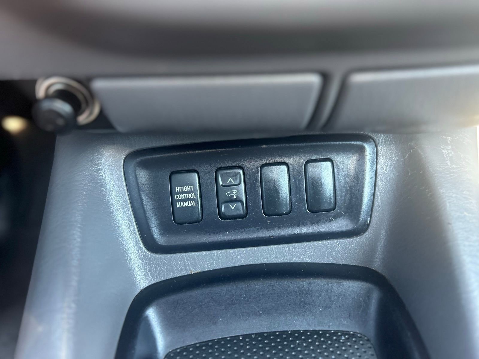 Used 2007 Toyota Sequoia Limited image 28