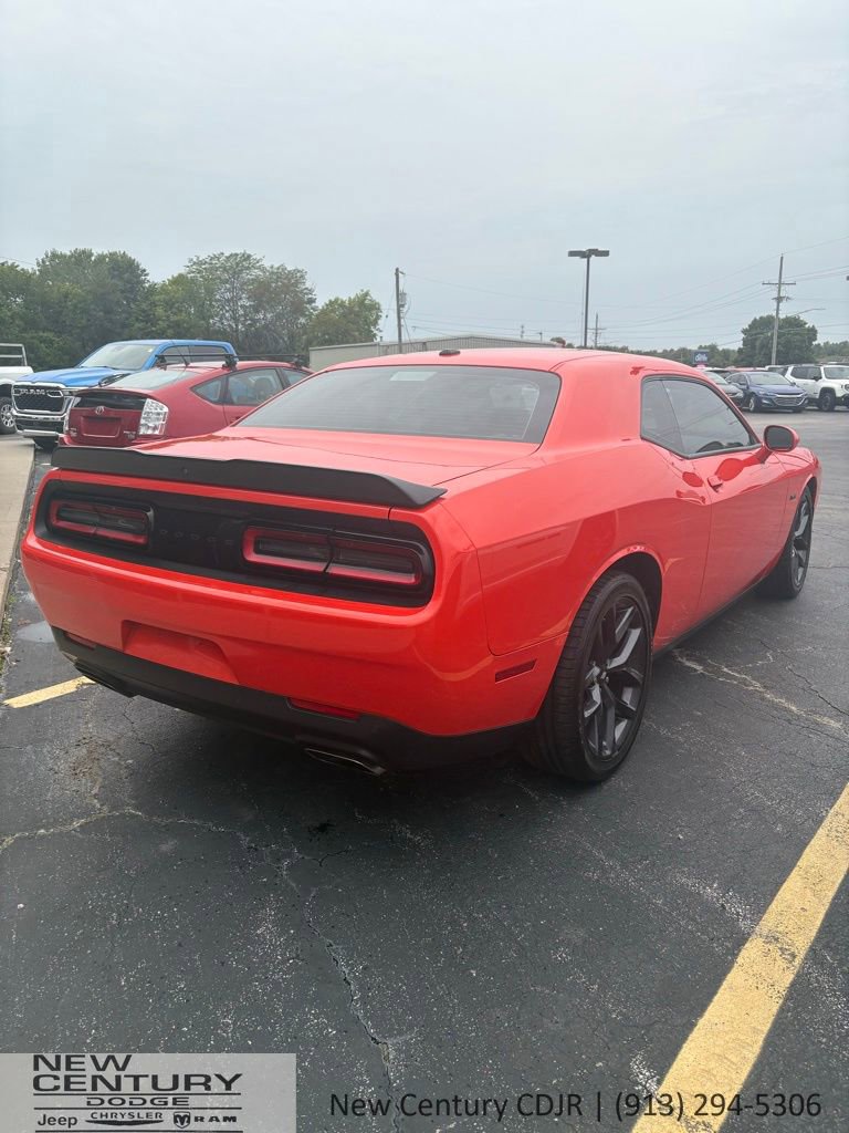 Used 2023 Dodge Challenger R/T w/ Blacktop Package image 6