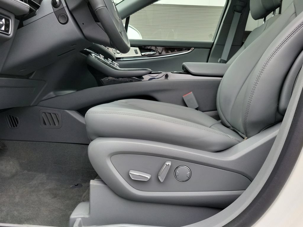 Certified 2023 Lincoln Nautilus Reserve w/ Equipment Group 202A AWD/4WD image 19