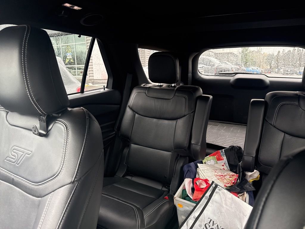 Used 2023 Ford Explorer ST w/ Equipment Group 401A image 12