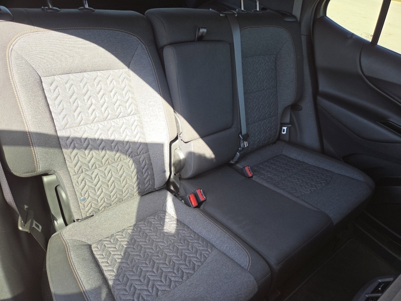 Used 2023 Chevrolet Equinox LT image 24