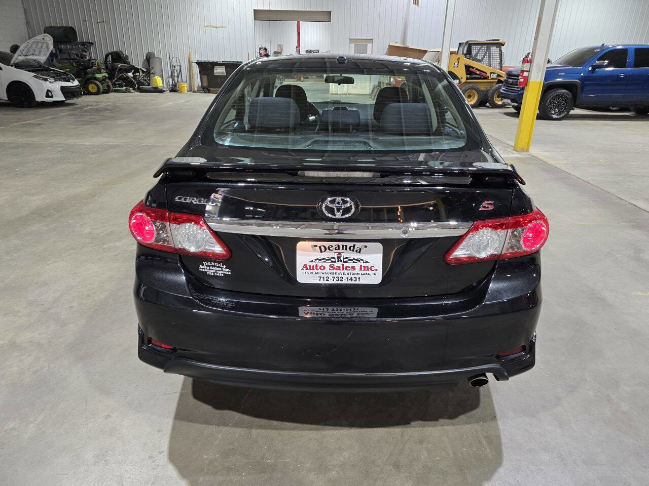 Used 2013 Toyota Corolla S w/ Premium Pkg image 9