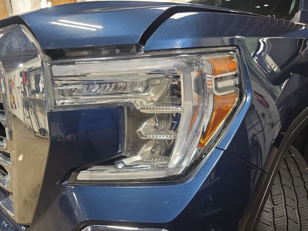 Used 2020 GMC Sierra 1500 SLT w/ SLT Premium Plus Package image 29