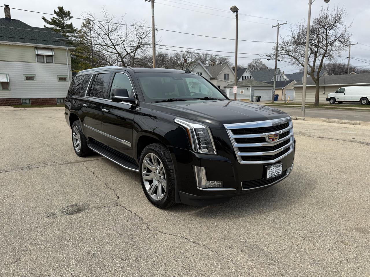 Used 2018 Cadillac Escalade ESV Luxury AWD/4WD image 1