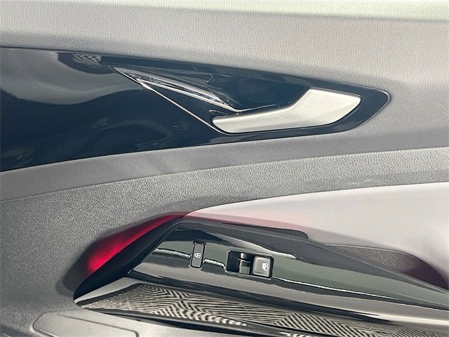 Used 2021 Volkswagen ID.4 Pro image 31