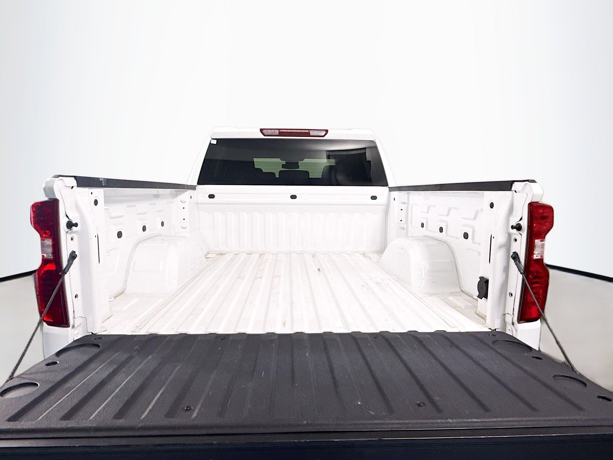 Used 2025 Chevrolet Silverado 1500 LT image 35