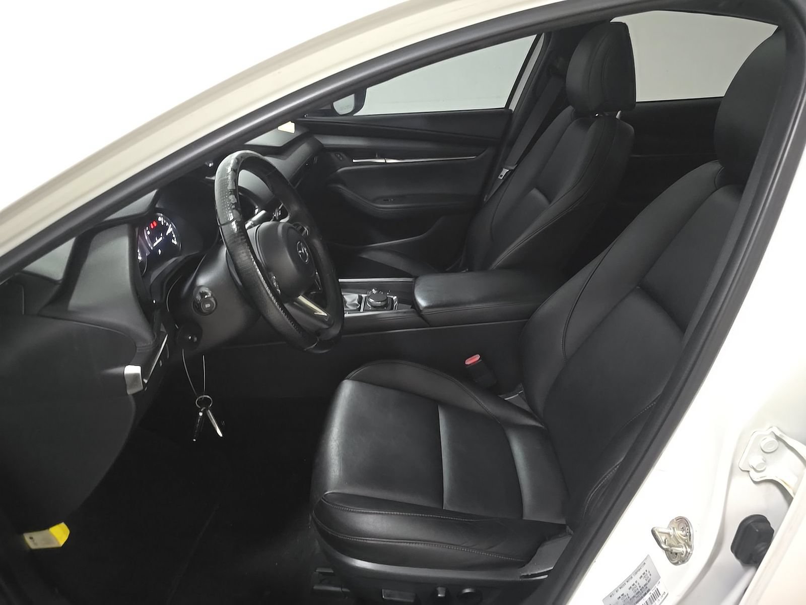 Used 2021 MAZDA MAZDA3 s FWD image 6