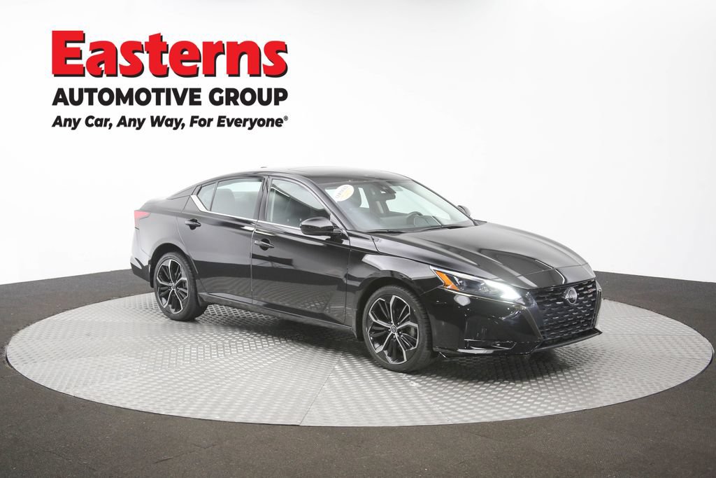 Used 2023 Nissan Altima 2.5 SR w/ SR Premium Package AWD/4WD image 49