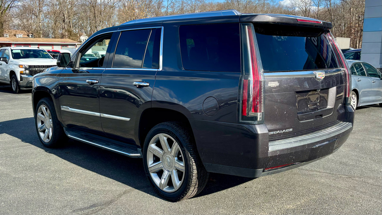 Used 2017 Cadillac Escalade Luxury image 8