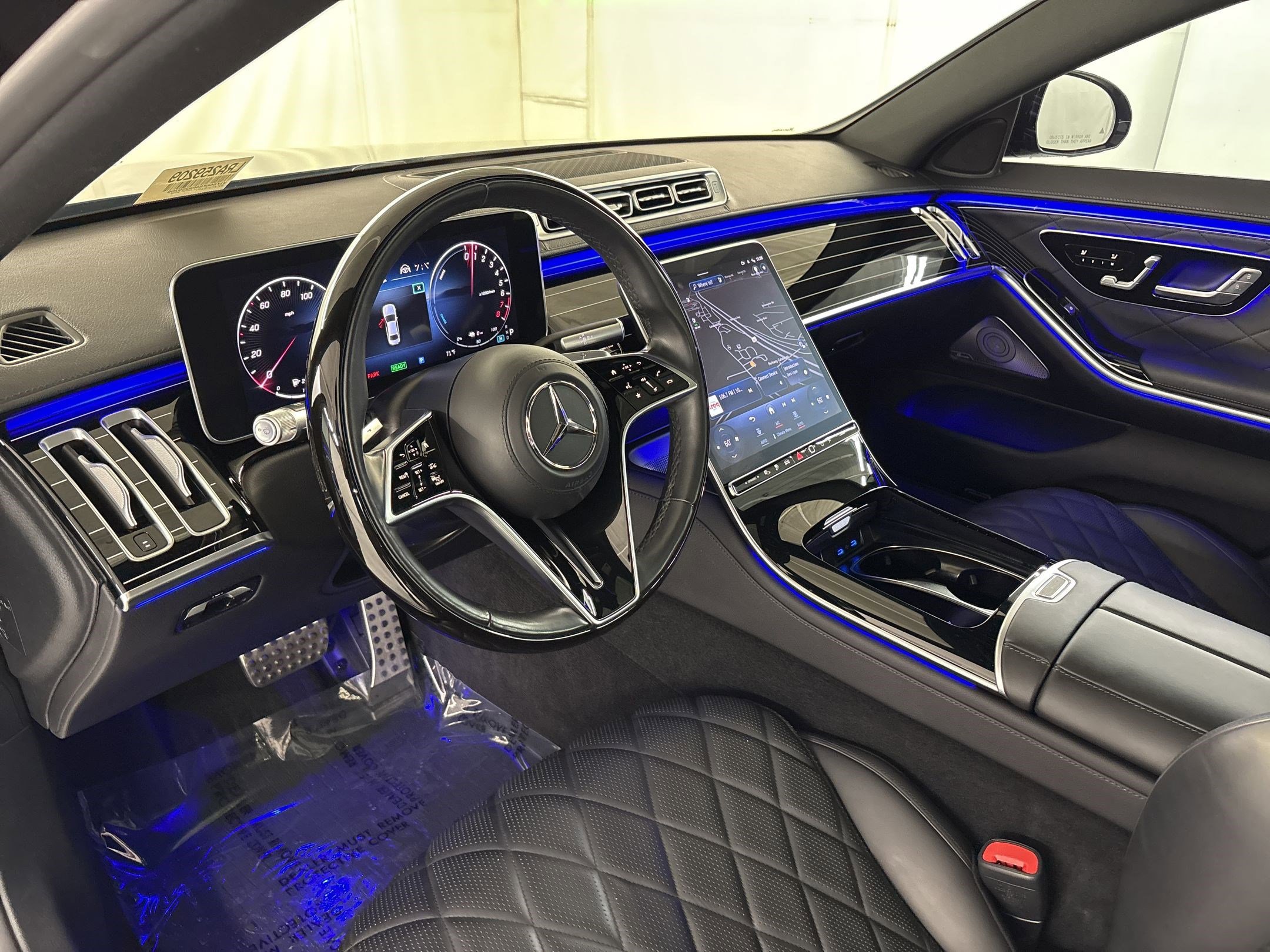 Used 2024 Mercedes-Benz S 580e 4MATIC Sedan image 4