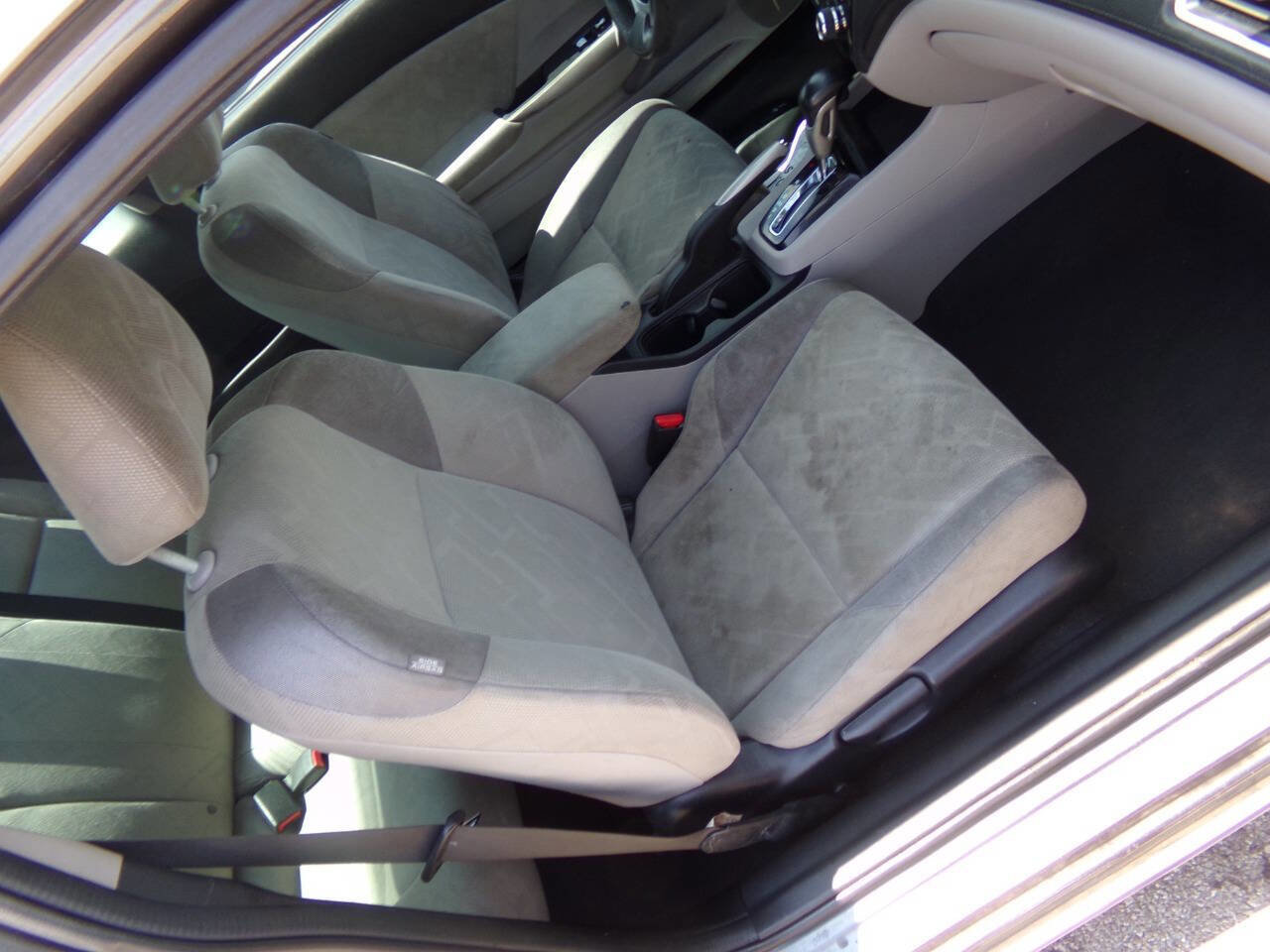 Used 2013 Honda Civic LX image 18