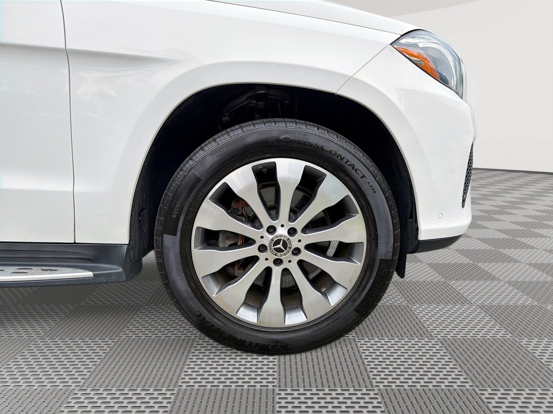 Used 2019 Mercedes-Benz GLS 450 4MATIC w/ Premium 1 Package image 31
