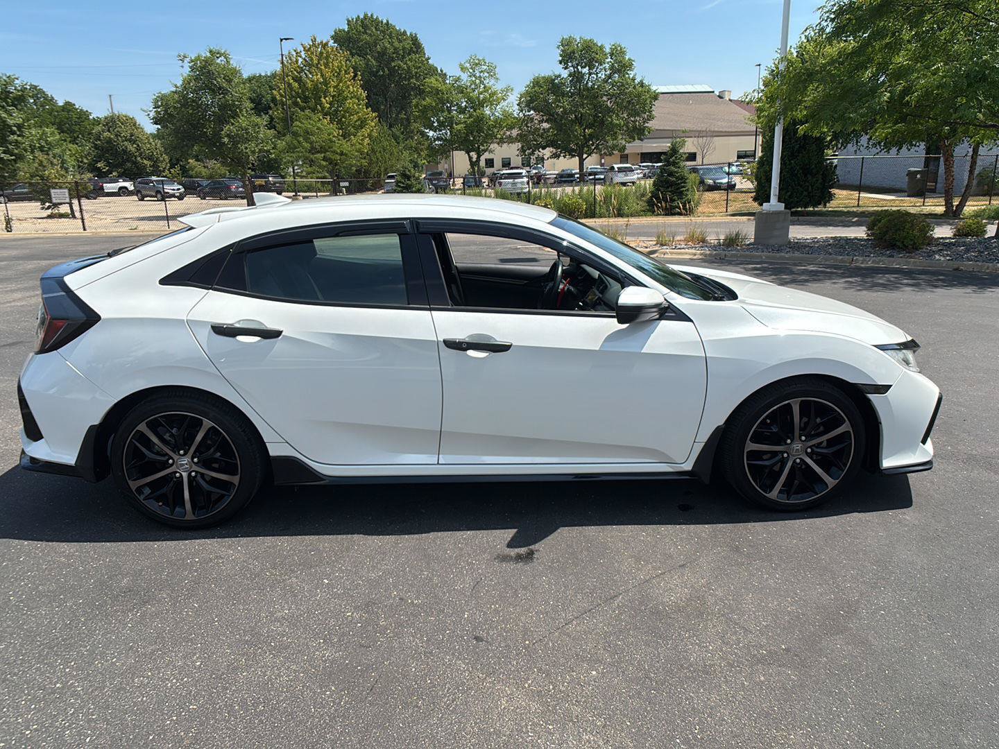 Used 2021 Honda Civic Sport image 9