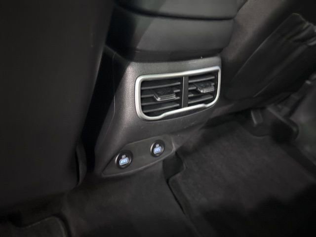 Used 2022 Hyundai Santa Fe SEL w/ Convenience + Premium Package image 36