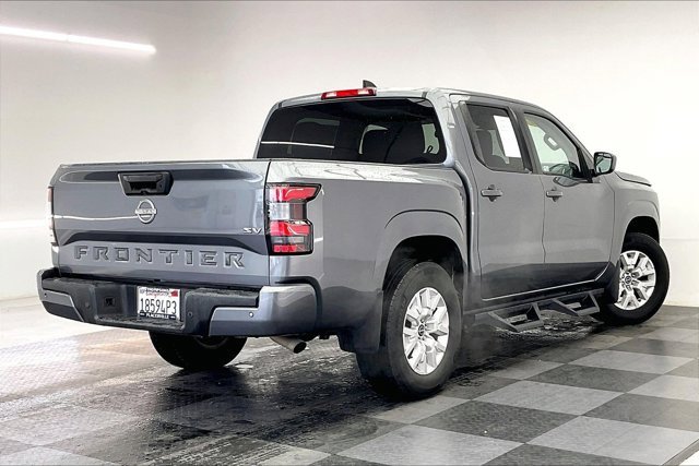 Used 2022 Nissan Frontier SV w/ Technology Package image 13