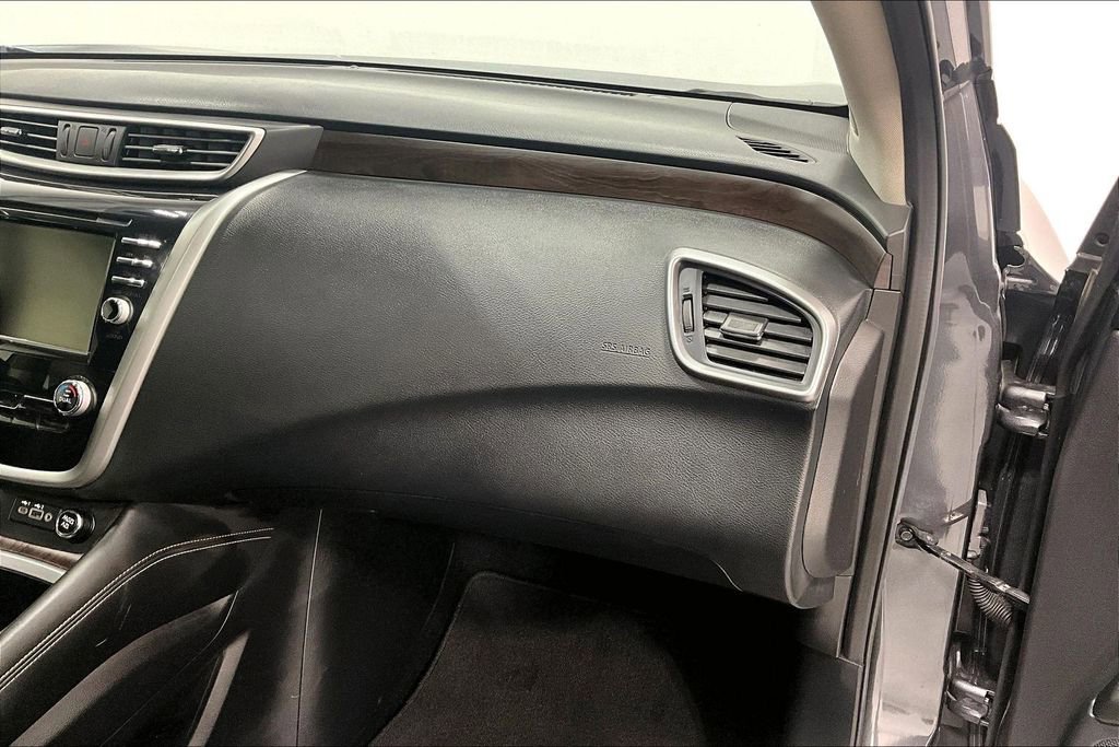 Used 2021 Nissan Murano Platinum w/ Cargo Package AWD/4WD image 16