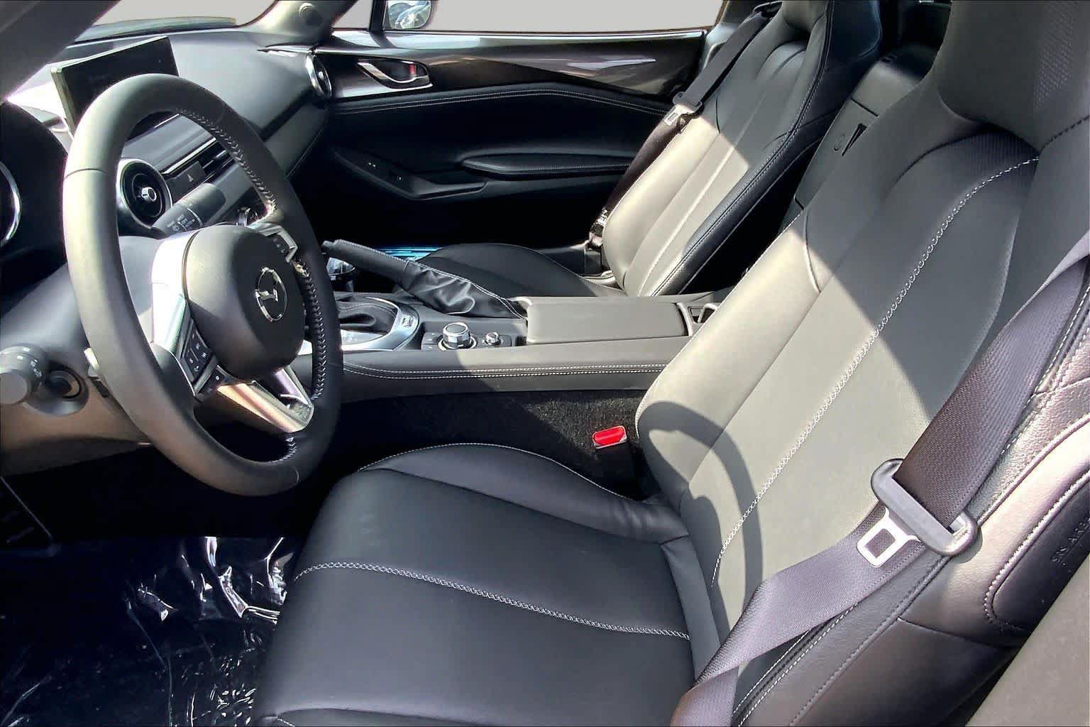 New 2026 MAZDA MX-5 Miata RF Grand Touring RWD image 5