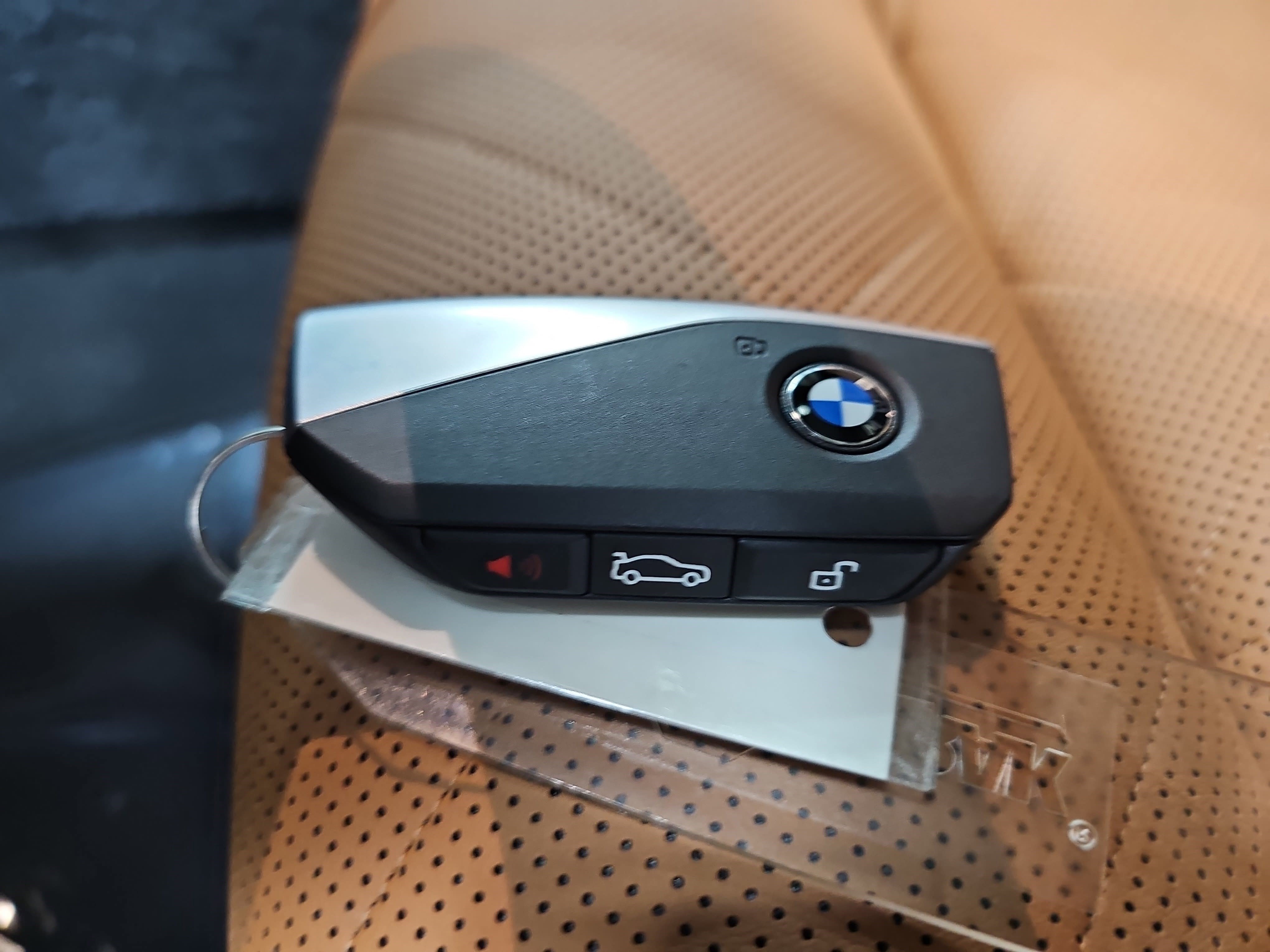 New 2026 BMW X5 xDrive40i w/ Climate Comfort Package image 38