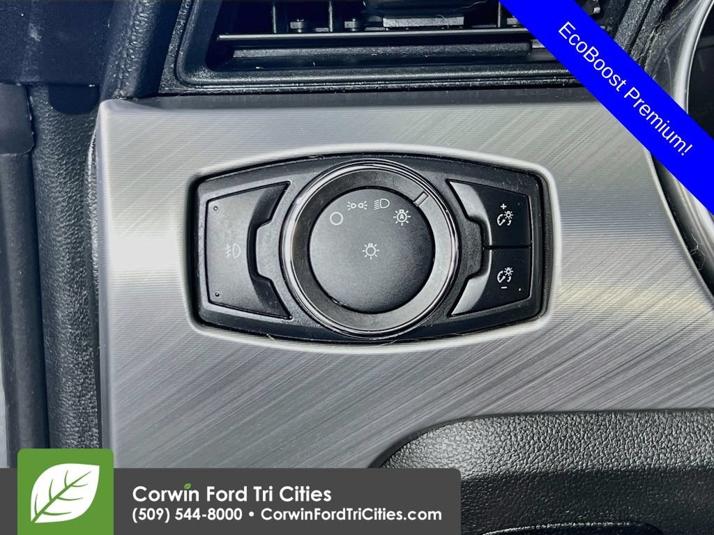 Used 2021 Ford Mustang Premium RWD image 18