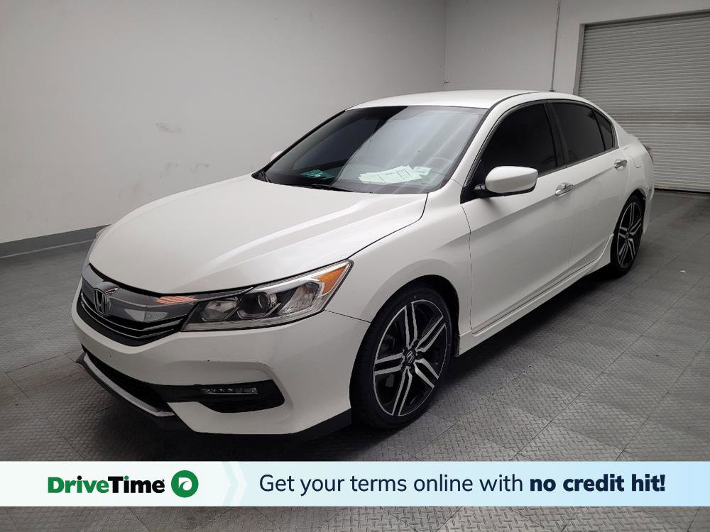 Used 2017 Honda Accord Sport image 1