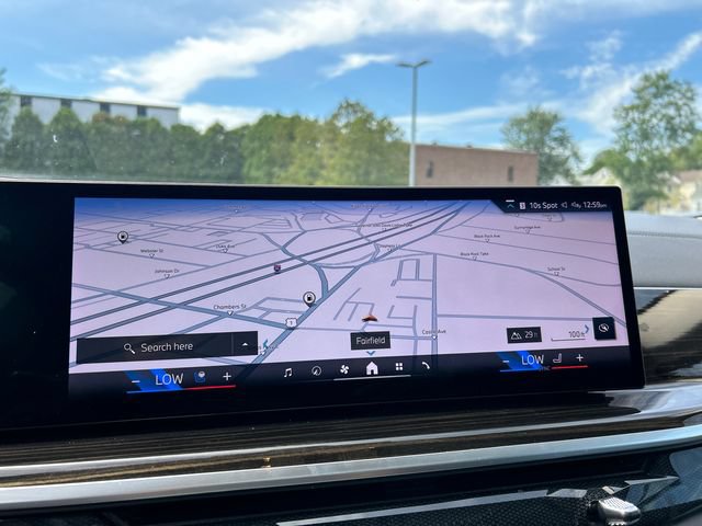 Used 2024 BMW X7 xDrive40i AWD/4WD image 16