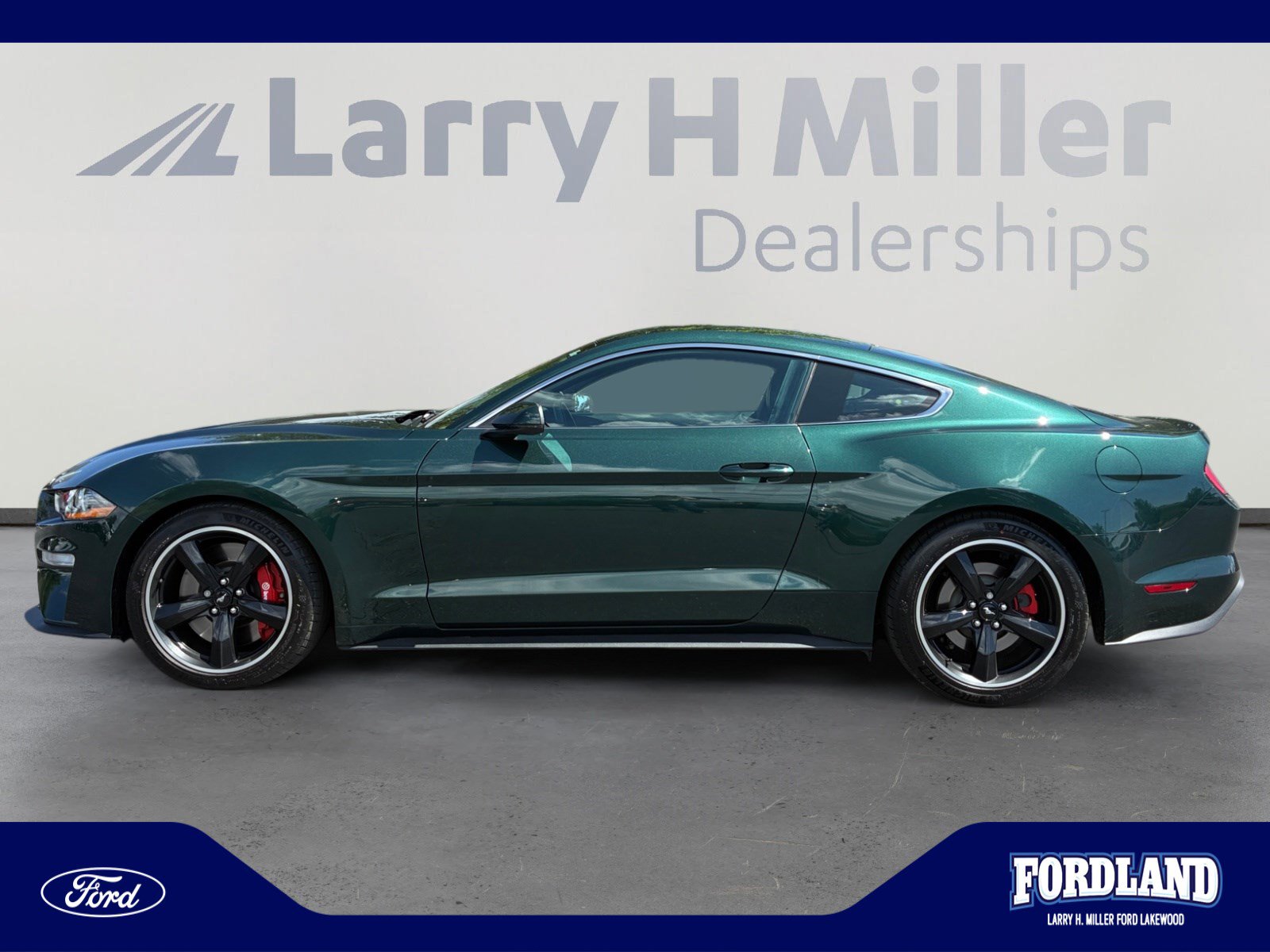 Used 2019 Ford Mustang Bullitt w/ Bullitt Electronics Package RWD image 2