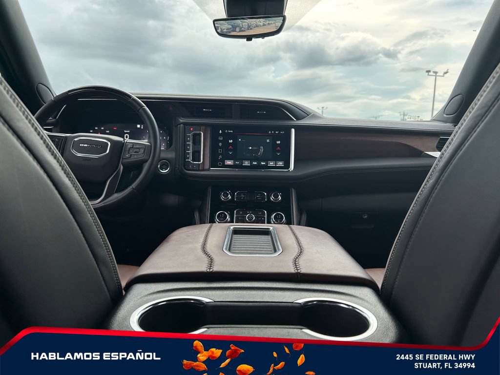 Certified 2023 GMC Yukon Denali Ultimate AWD/4WD image 19