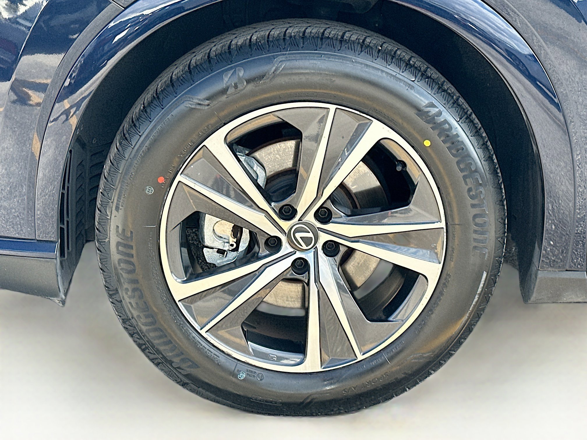 Used 2023 Lexus RX 350 Premium image 37