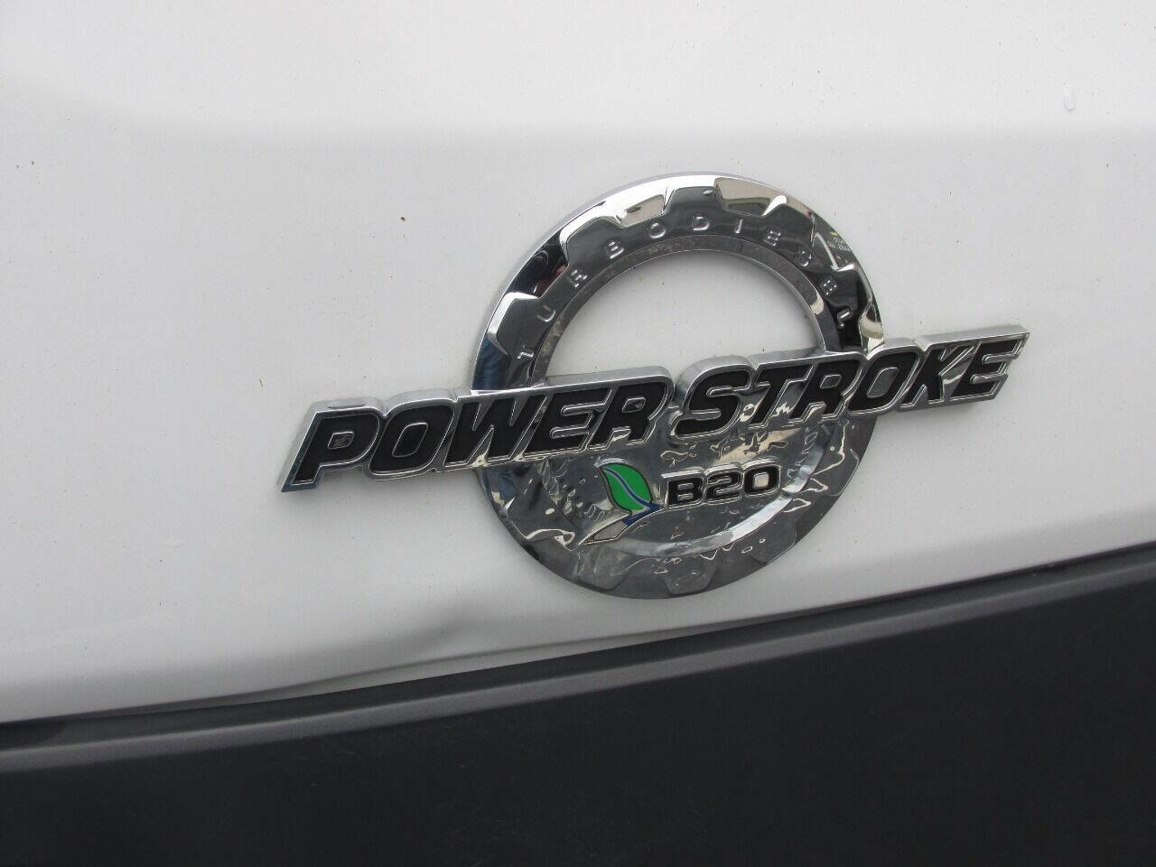 Used 2015 Ford Transit 150 148 Medium Roof image 3