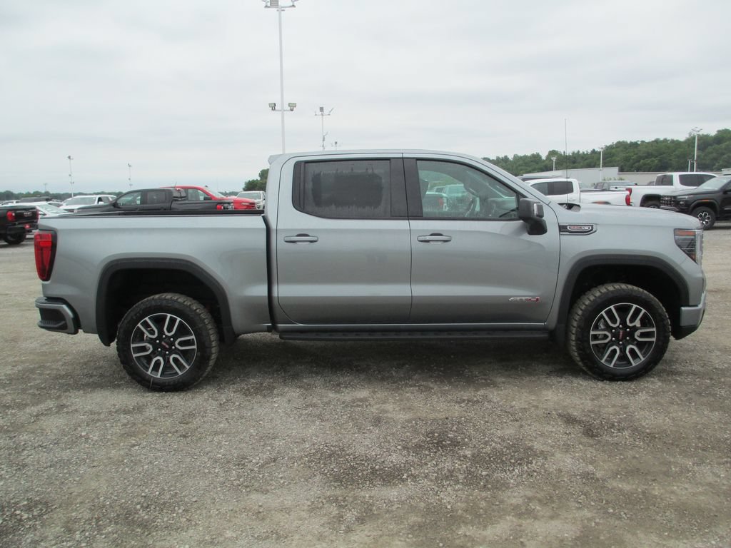 New 2026 GMC Sierra 1500 AT4 w/ AT4 Premium Package AWD/4WD image 3