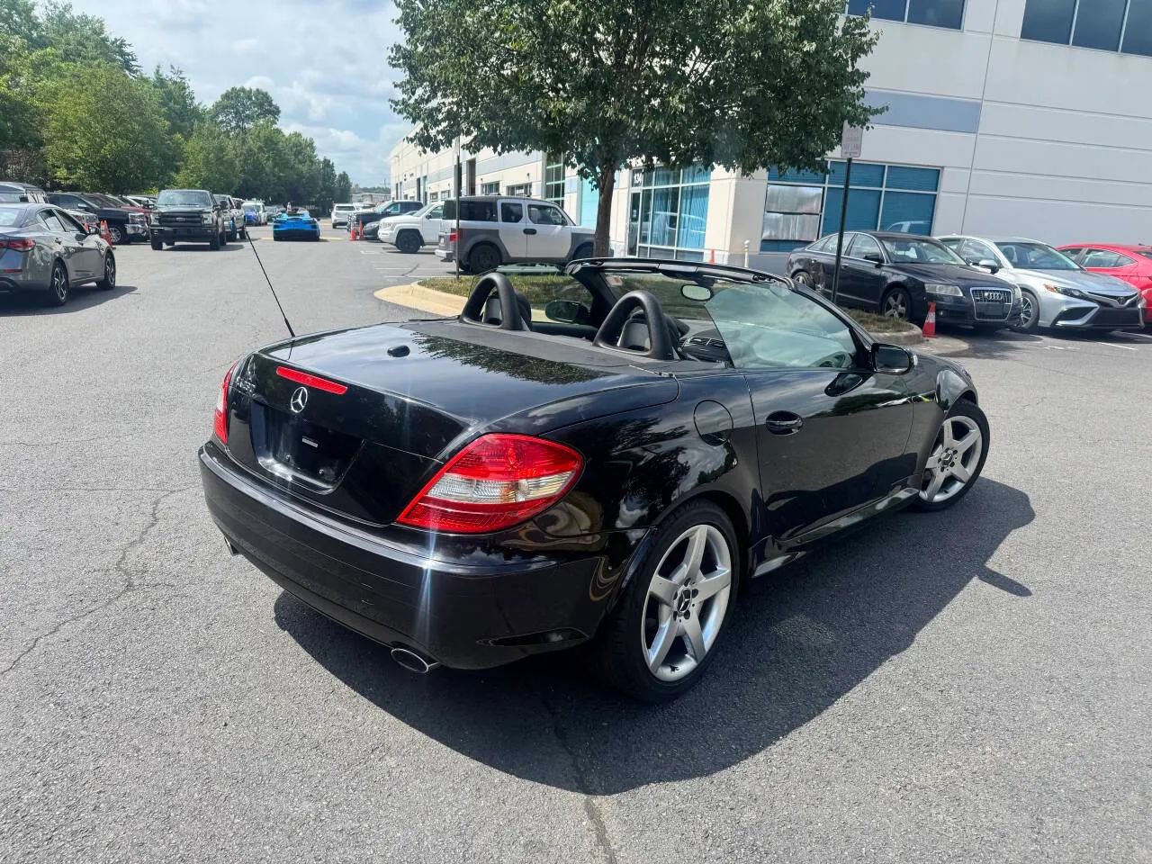 Used 2006 Mercedes-Benz SLK 280 image 2
