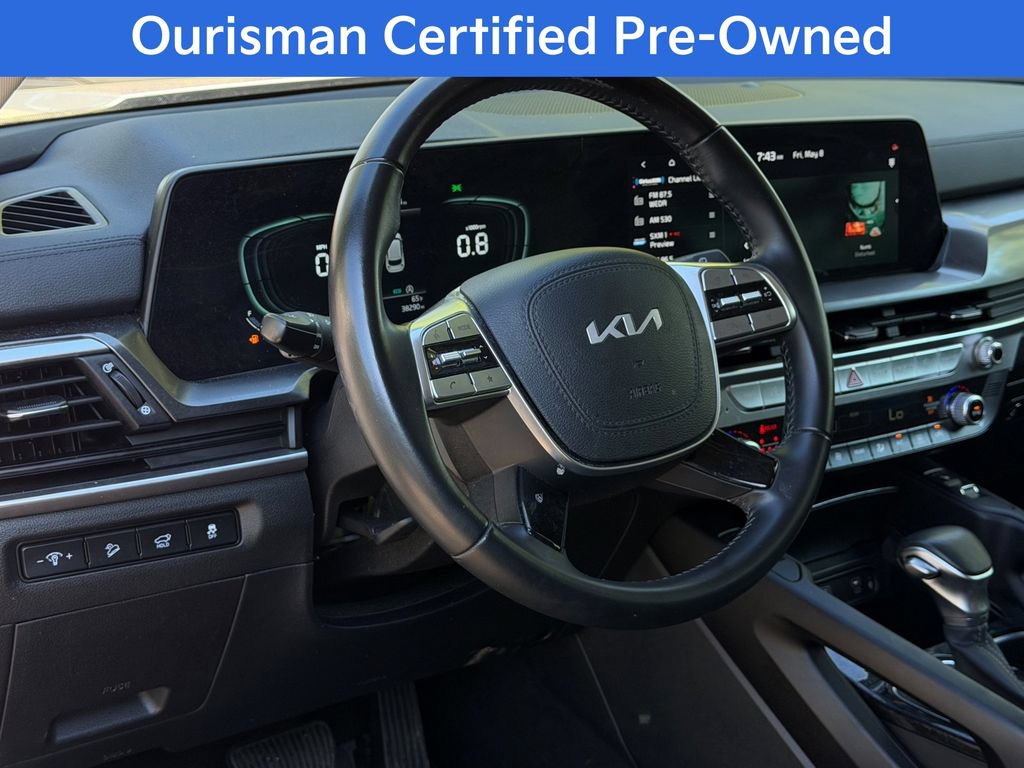 Used 2025 Kia Telluride S FWD image 17