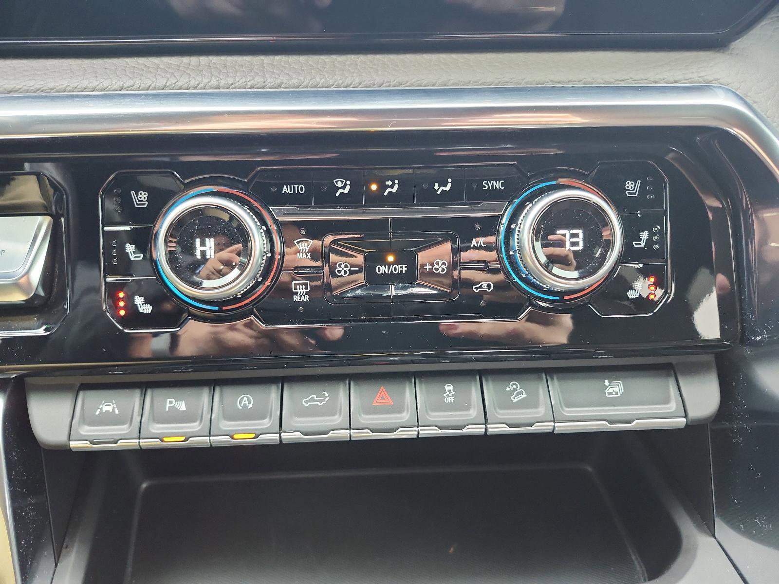 Used 2023 GMC Sierra 1500 Denali w/ Denali Reserve Package image 23