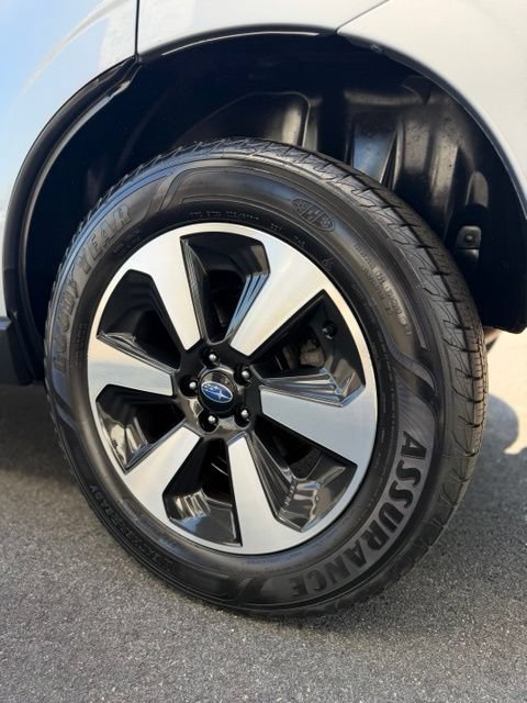 Used 2018 Subaru Forester 2.5i Premium AWD/4WD image 8
