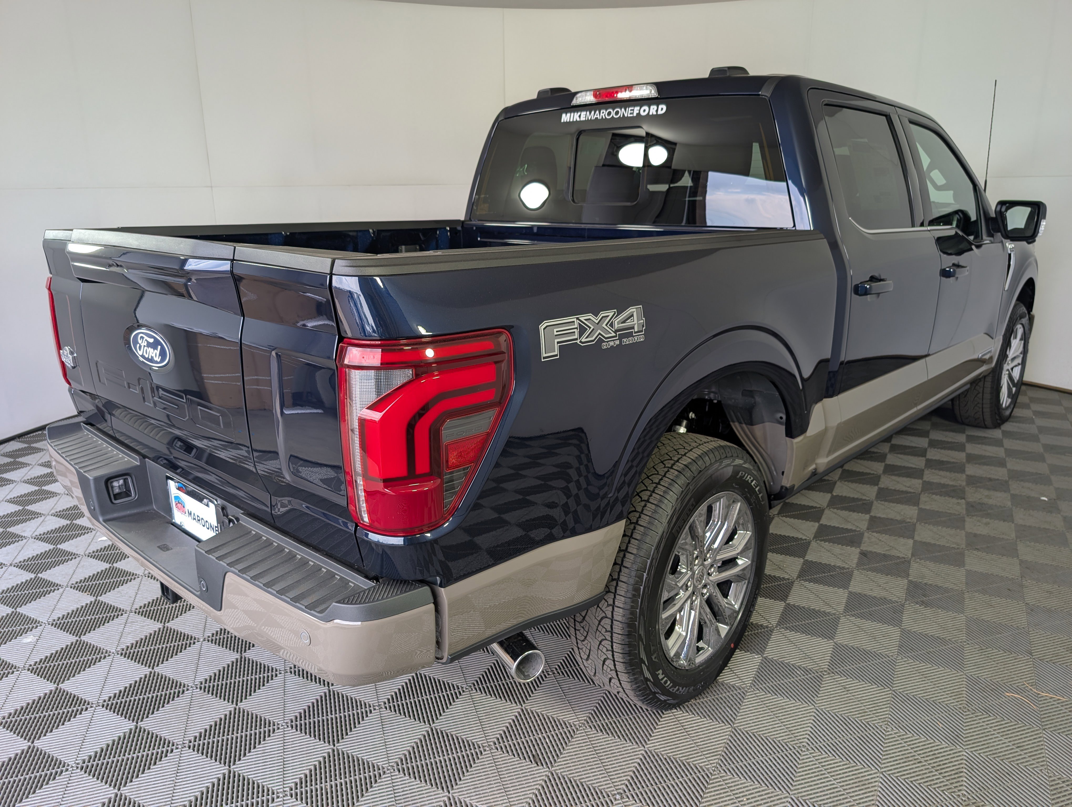 New 2025 Ford F150 King Ranch w/ FX4 Off-Road Package image 8