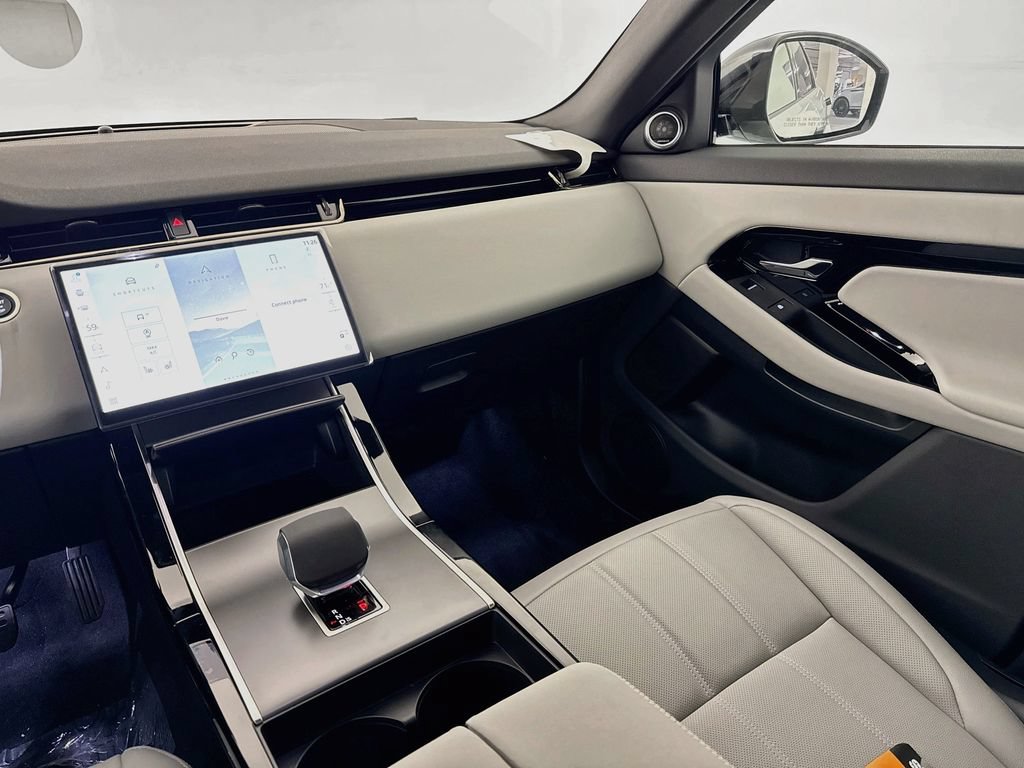 New 2026 Land Rover Range Rover Evoque S AWD/4WD image 24