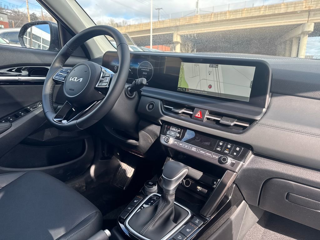 Certified 2026 Kia Seltos EX w/ EX Sunroof Package image 40