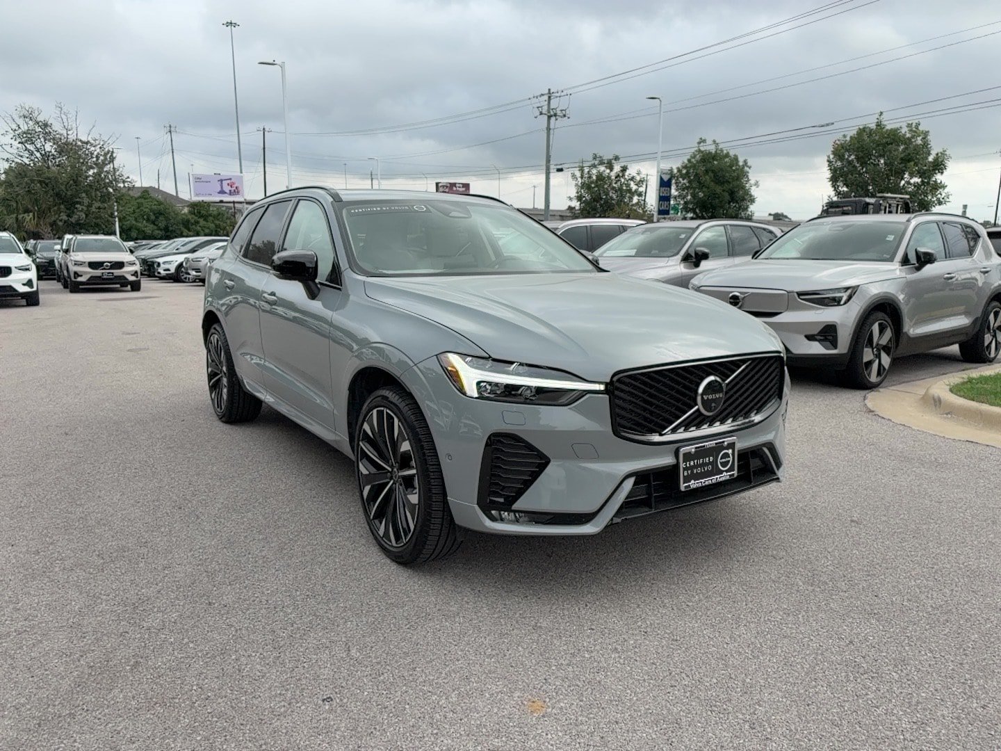 Certified 2026 Volvo XC60 B5 Ultra AWD/4WD image 8