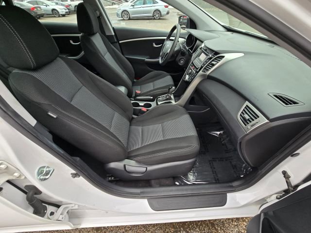 Used 2014 Hyundai Elantra GT image 15