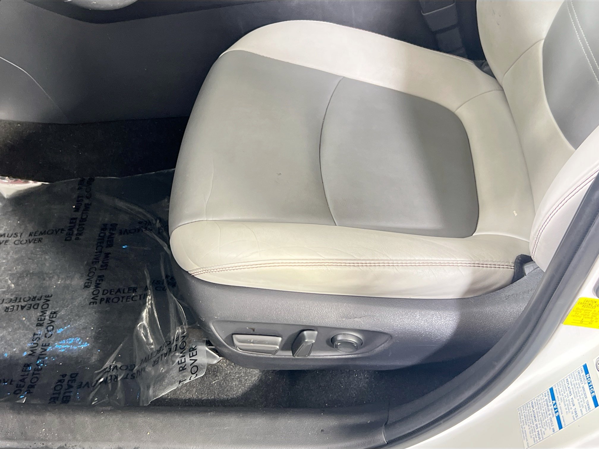Used 2020 Toyota RAV4 Limited w/ All Weather Liner Package AWD/4WD image 19
