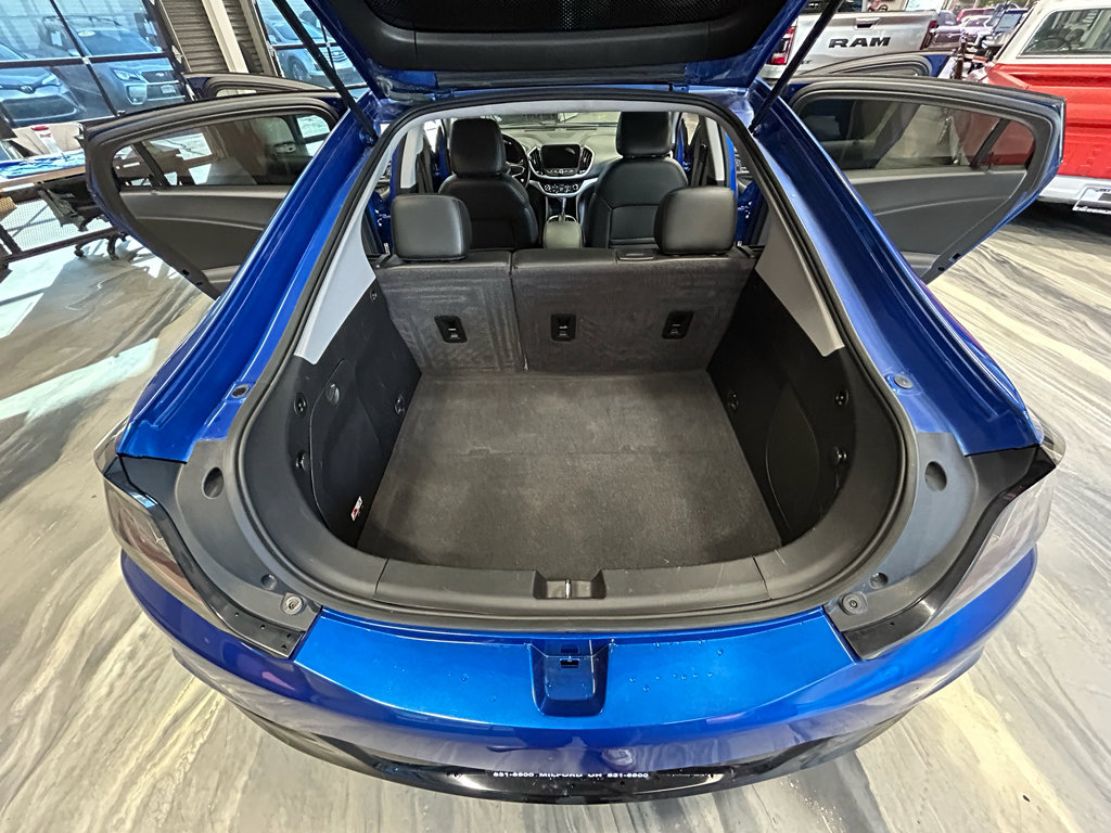 Used 2017 Chevrolet Volt LT w/ Comfort Package FWD image 44