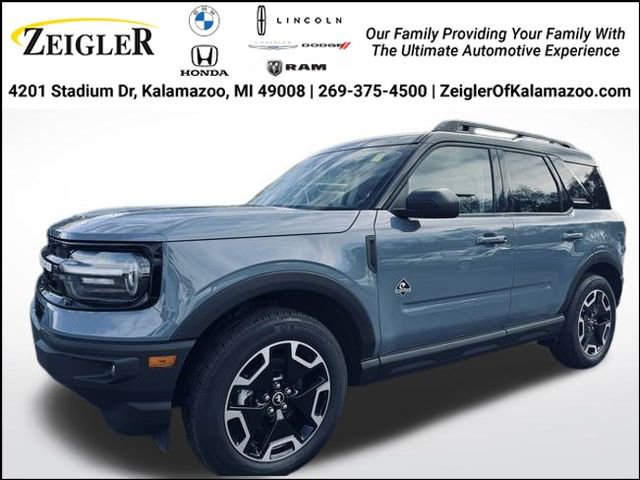 Used 2024 Ford Bronco Sport Outer Banks image 1
