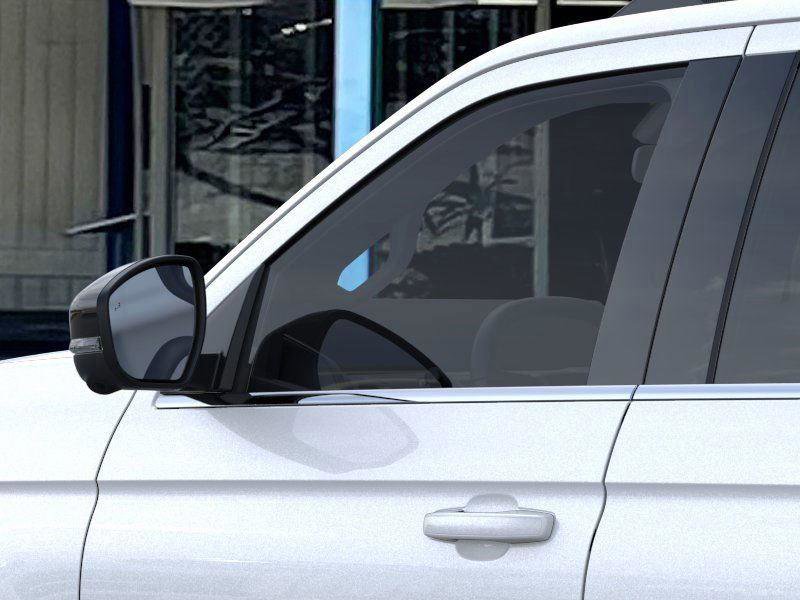 New 2025 Ford Expedition Active image 20