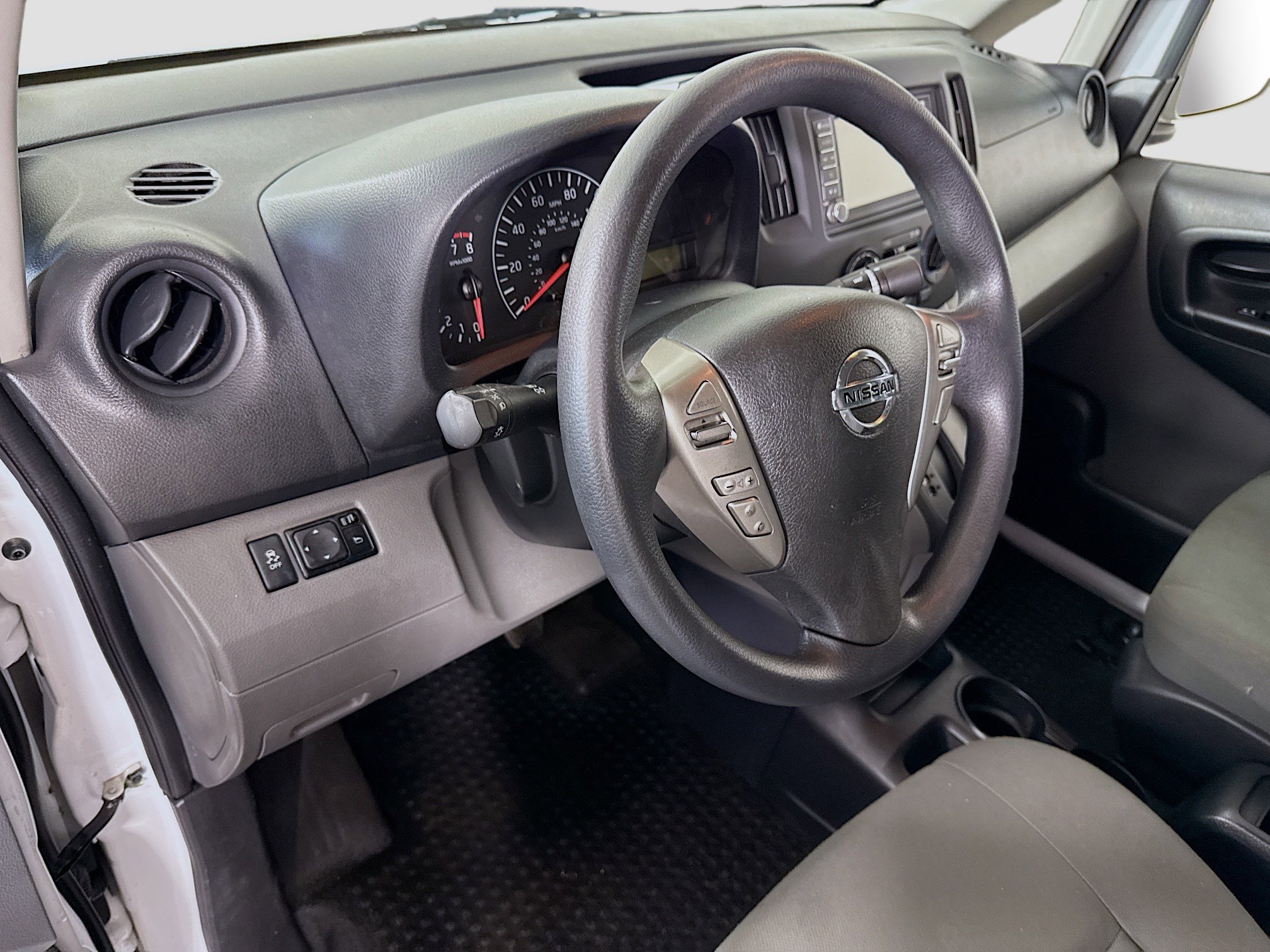 Used 2021 Nissan NV200 SV w/ Sliding Door Glass Package image 22