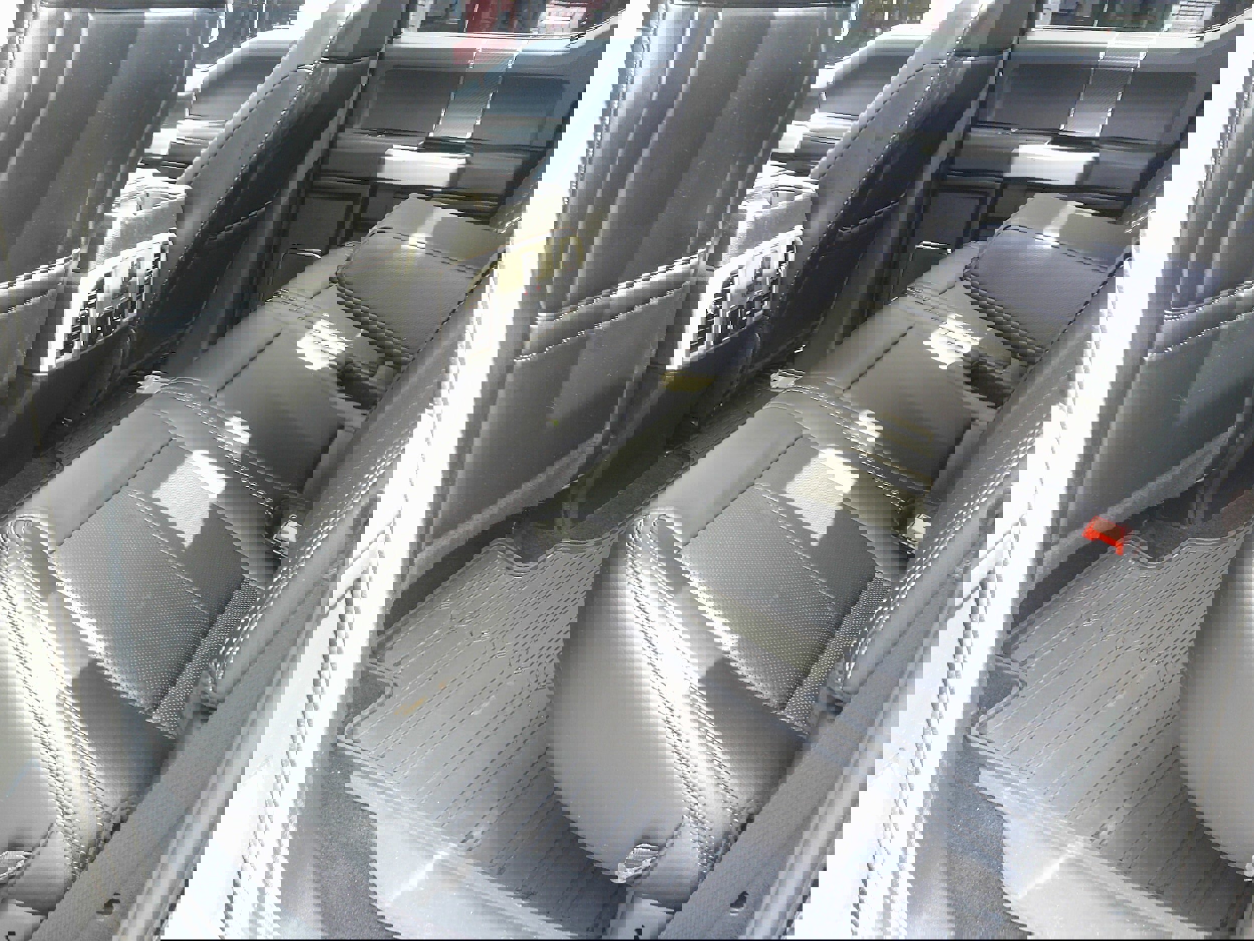 Used 2019 Ford F150 Lariat w/ Equipment Group 502A Luxury image 18