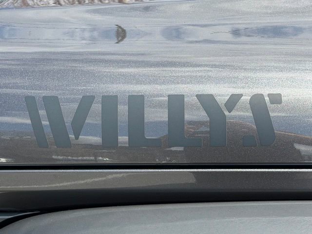 Used 2023 Jeep Wrangler Willys image 19