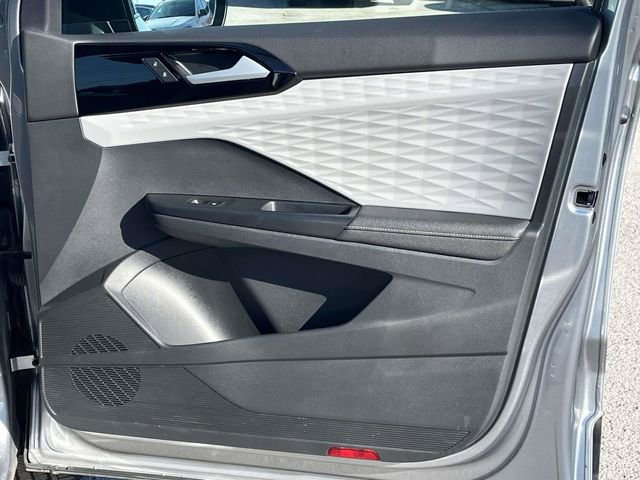 Used 2024 Volkswagen Taos S image 24