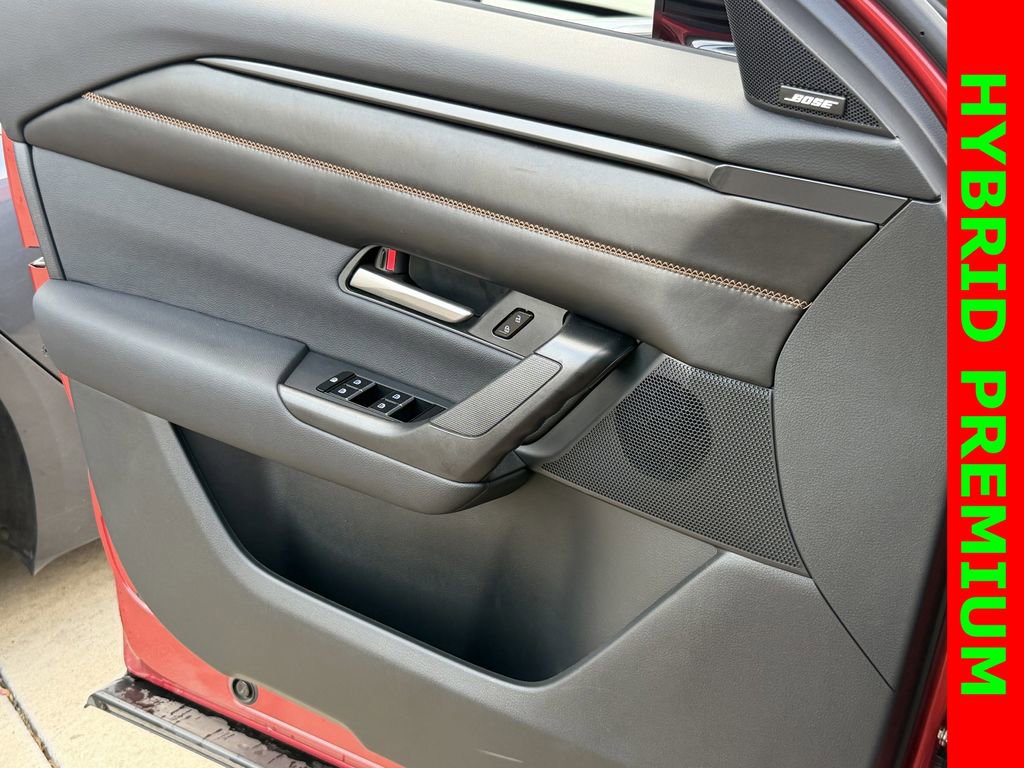 Used 2025 MAZDA CX-50 AWD 2.5 Hybrid w/ Premium Pkg image 23